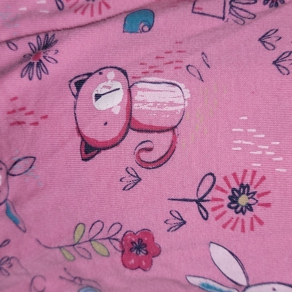 Carhartt pink bodysuit size 12 months snaps on bottom - Picture 6 of 6